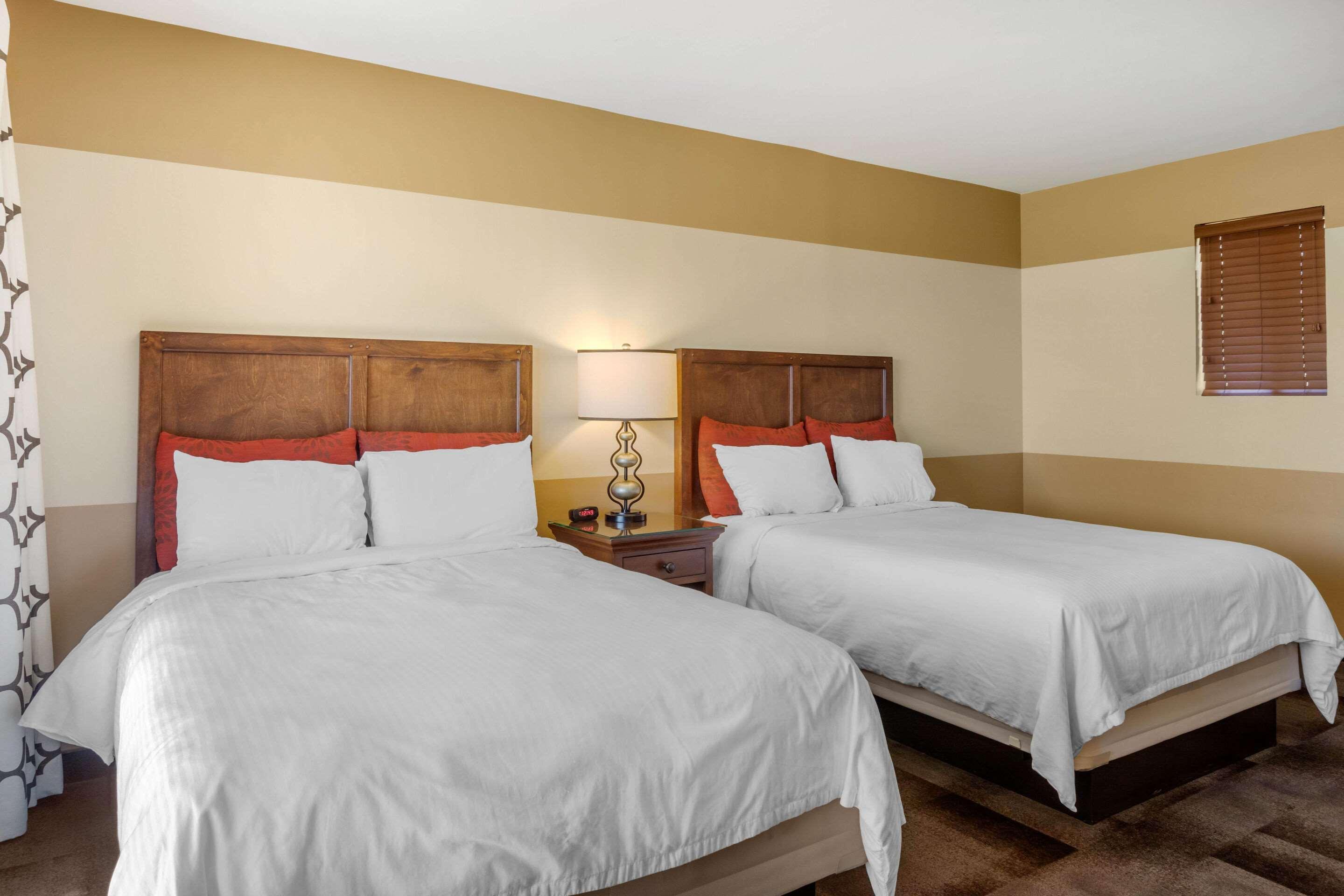 Carlton Oaks Lodge, Ascend Hotel Collection Санти Экстерьер фото