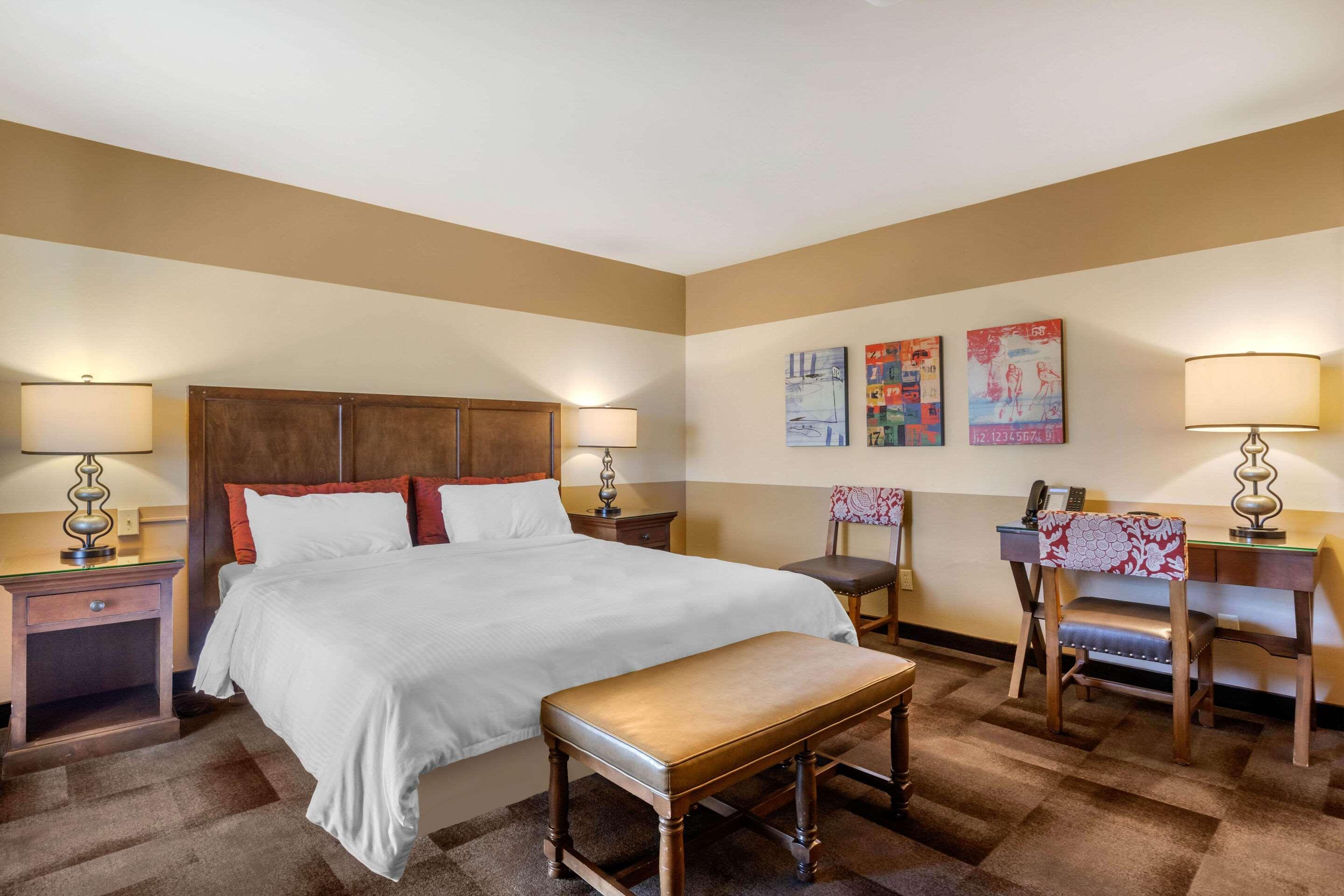 Carlton Oaks Lodge, Ascend Hotel Collection Санти Экстерьер фото