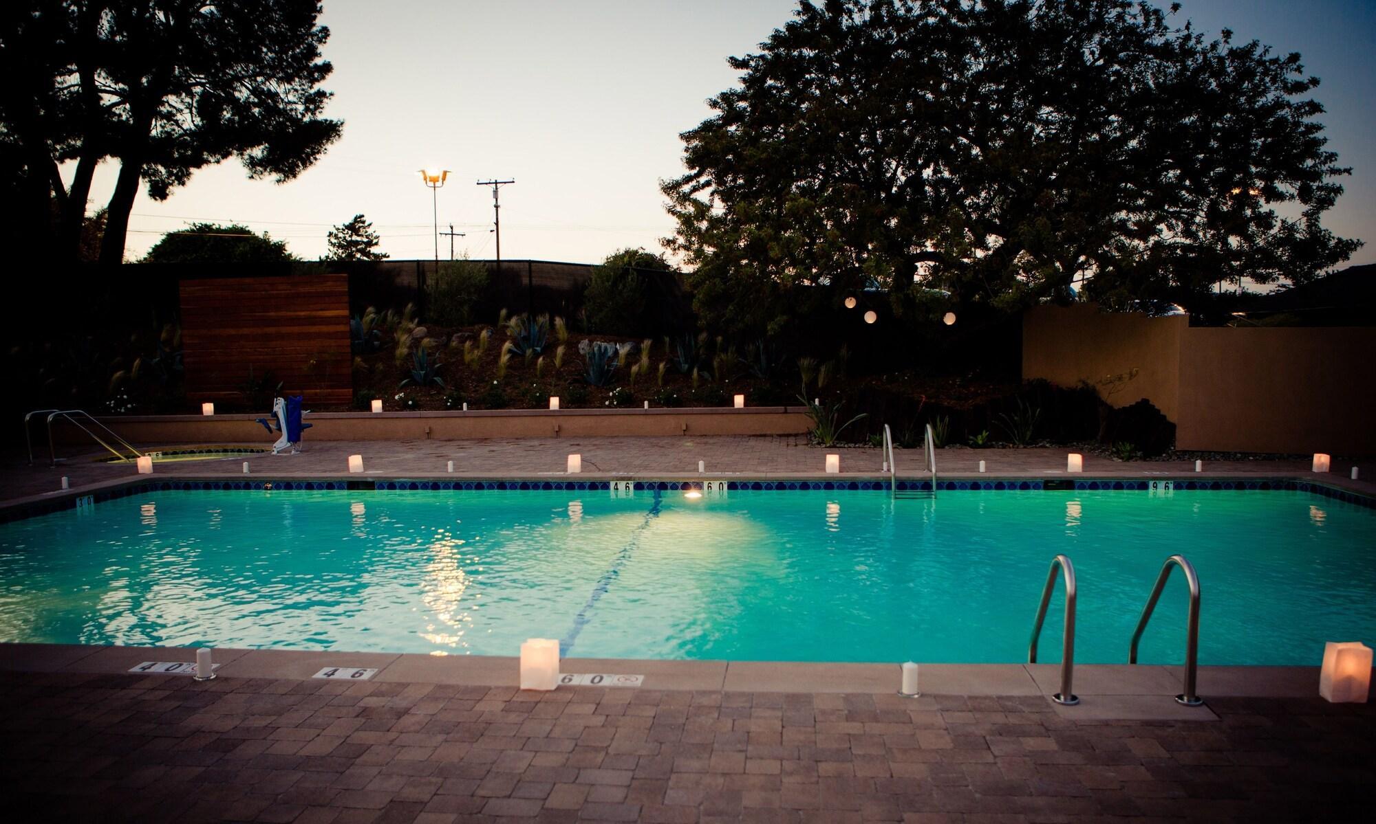 Carlton Oaks Lodge, Ascend Hotel Collection Санти Экстерьер фото